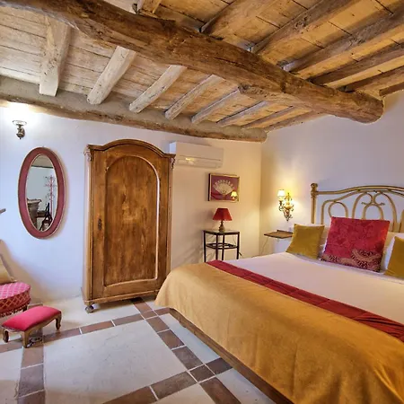 Tenuta Lonciano By Posarellivillas *