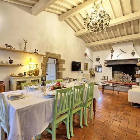 Willa Tenuta Lonciano By Posarellivillas *