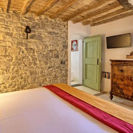 Tenuta Lonciano By Posarellivillas * Florencja