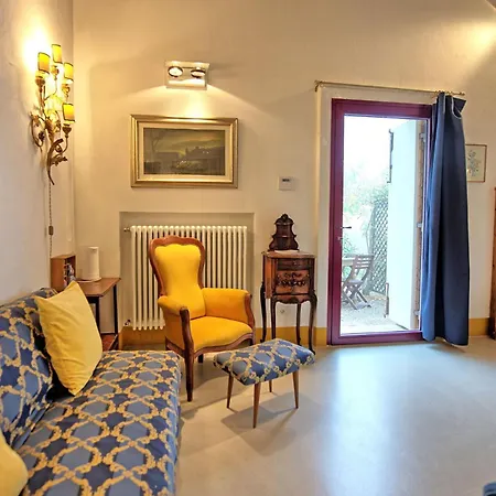 Tenuta Lonciano By Posarellivillas