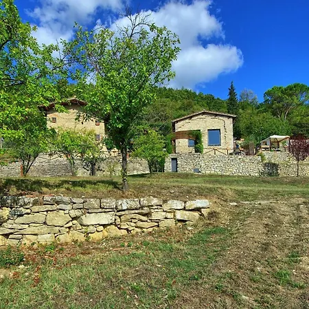 Willa Tenuta Lonciano By Posarellivillas *