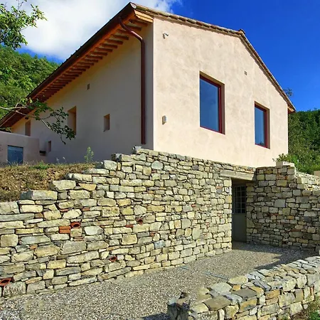 Tenuta Lonciano By Posarellivillas